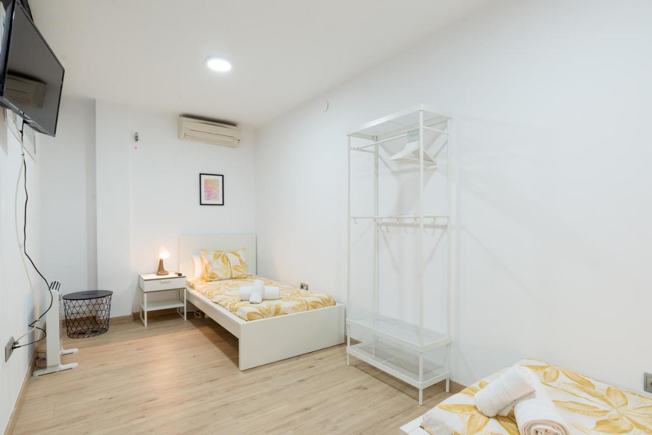 Duplex Cienfuegos II & Old Town By Ele Apartments Màlaga Exteriér fotografie